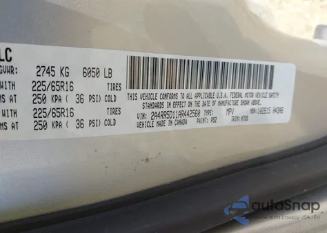 2010 Chrysler Town & Country Touring from USA, damaged, VIN 2A4RR5D11AR442560